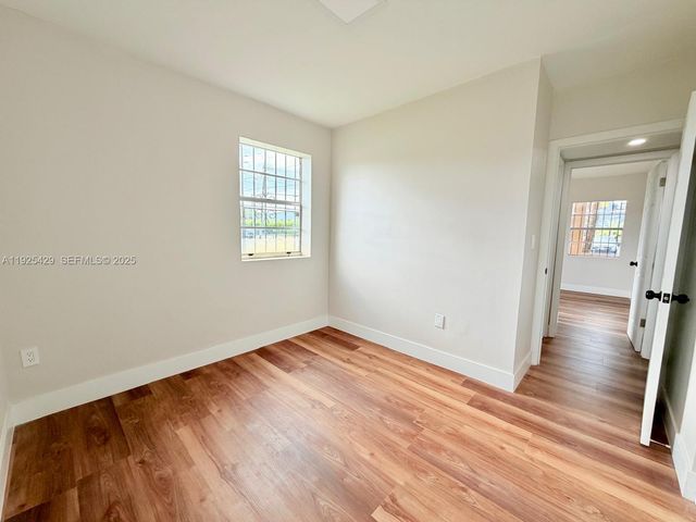 4801 NW 33rd Ave 1, Miami, FL 33142