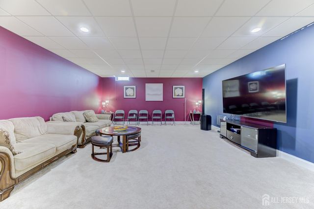 6 Michelangelo Drive, South Brunswick, NJ 08852