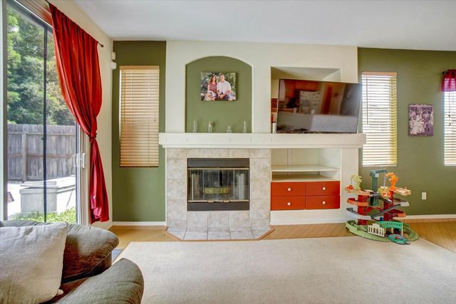 7136 Ryan Taylor Way, Citrus Heights, CA 95621