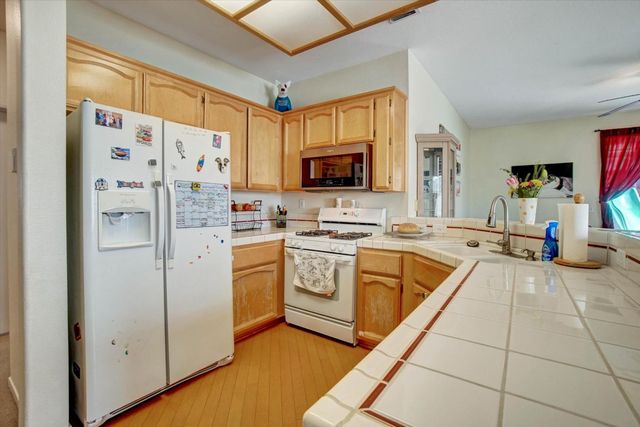 7136 Ryan Taylor Way, Citrus Heights, CA 95621