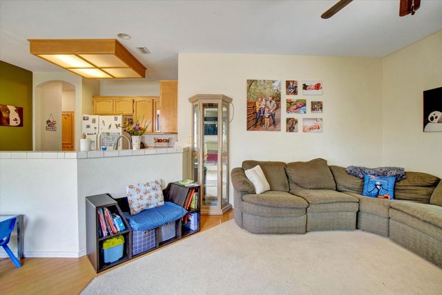 7136 Ryan Taylor Way, Citrus Heights, CA 95621