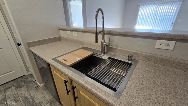 6955 North Durango Drive 2054, Las Vegas, NV 89149