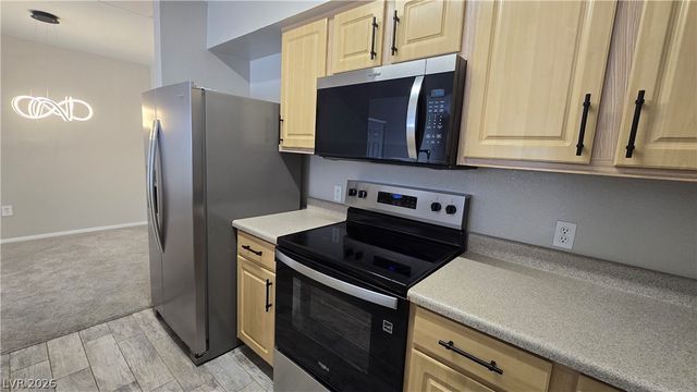 6955 North Durango Drive 2054, Las Vegas, NV 89149