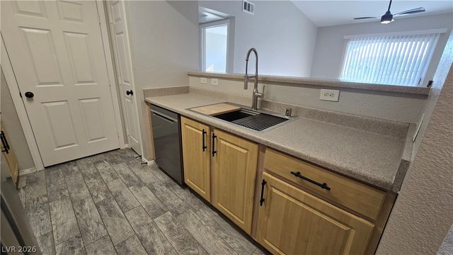 6955 North Durango Drive 2054, Las Vegas, NV 89149