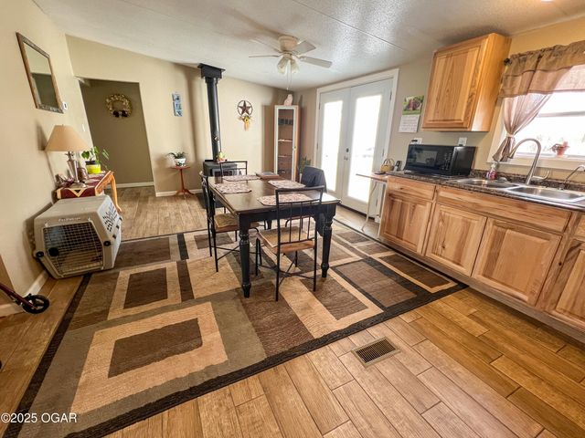 10191 County Road 100, Carthage, MO 64836