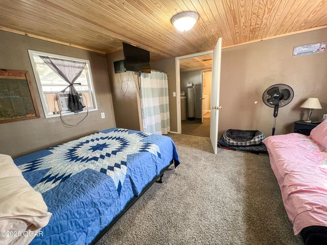 10191 County Road 100, Carthage, MO 64836