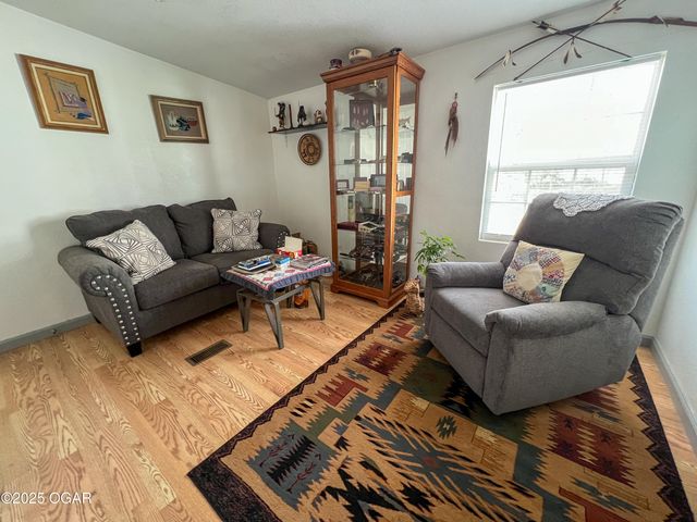 10191 County Road 100, Carthage, MO 64836