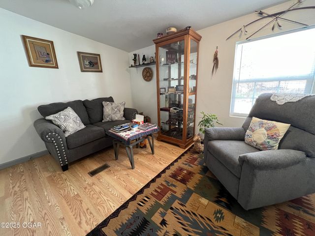 10191 County Road 100, Carthage, MO 64836