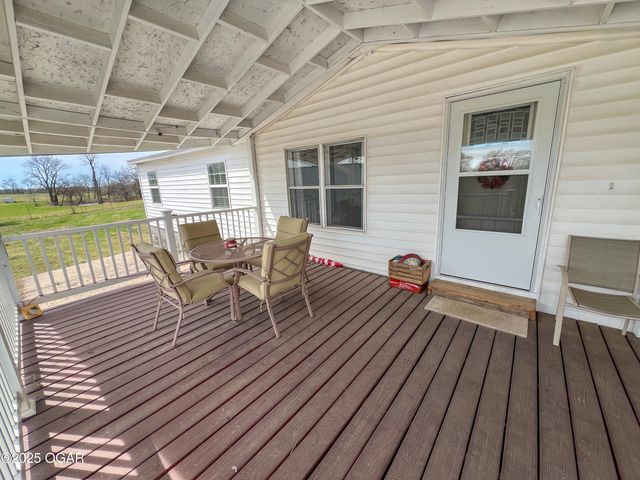 10191 County Road 100, Carthage, MO 64836