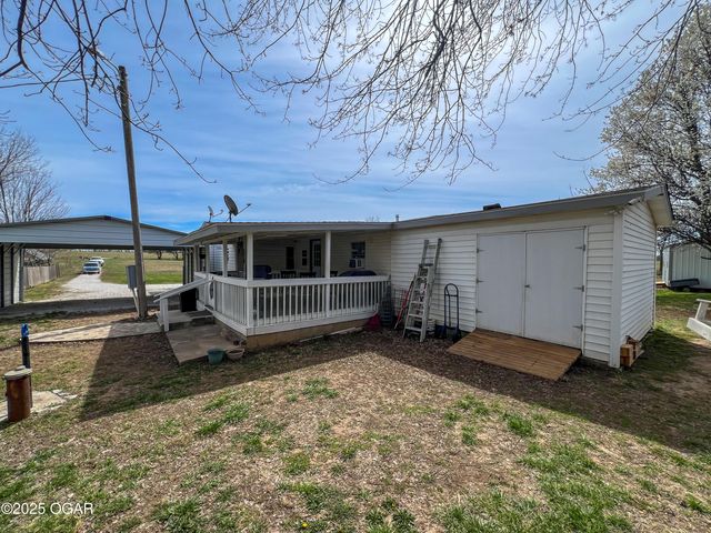 10191 County Road 100, Carthage, MO 64836