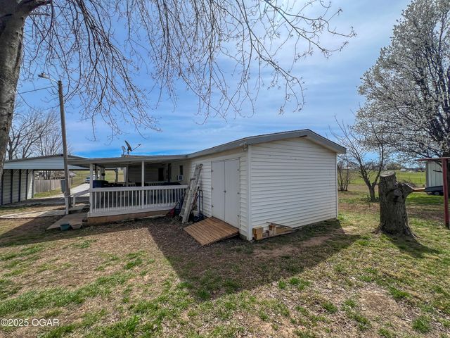 10191 County Road 100, Carthage, MO 64836