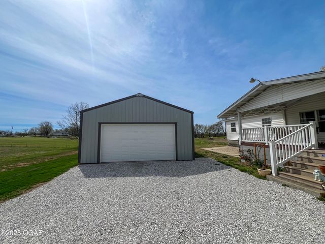 10191 County Road 100, Carthage, MO 64836