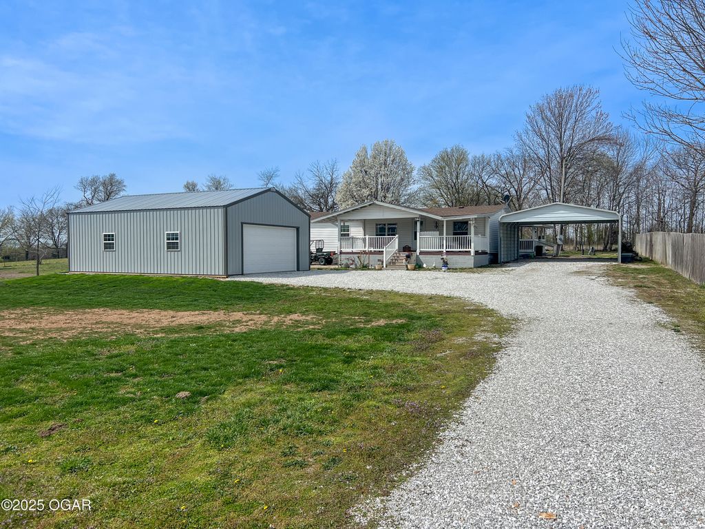 10191 County Road 100, Carthage, MO 64836