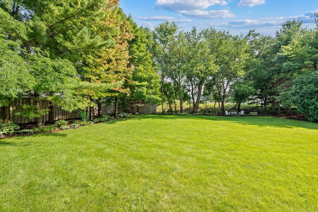 2303 Old Glenview Road, Wilmette, IL 60091