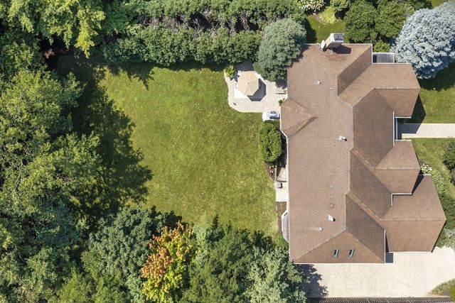 2303 Old Glenview Road, Wilmette, IL 60091