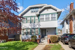 3837 Hazelhurst Avenue, Toledo, OH 43612