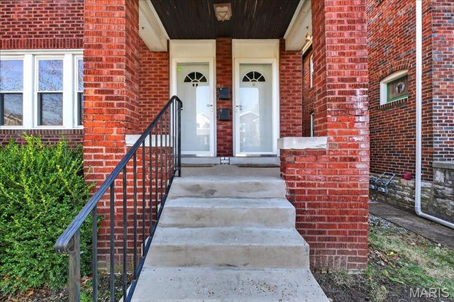 5234 Devonshire Avenue, St Louis, MO 63109