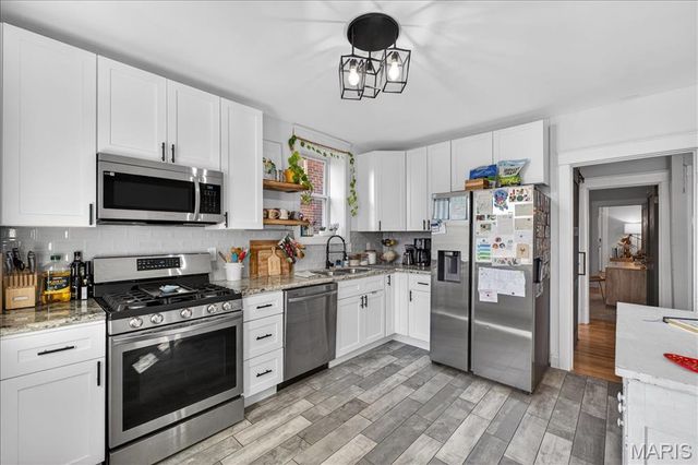 5234 Devonshire Avenue, St Louis, MO 63109