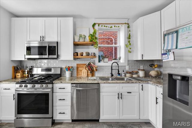 5234 Devonshire Avenue, St Louis, MO 63109