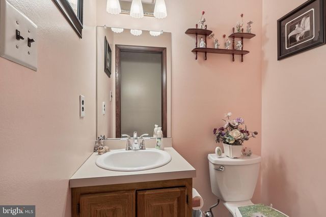 6846 CYNWYD AVE, Pennsauken, NJ 08109