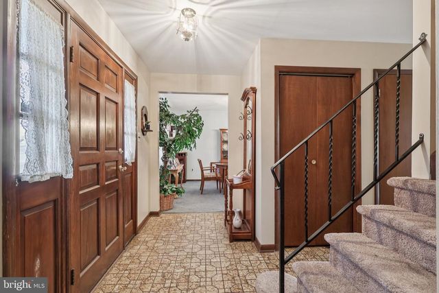 6846 CYNWYD AVE, Pennsauken, NJ 08109