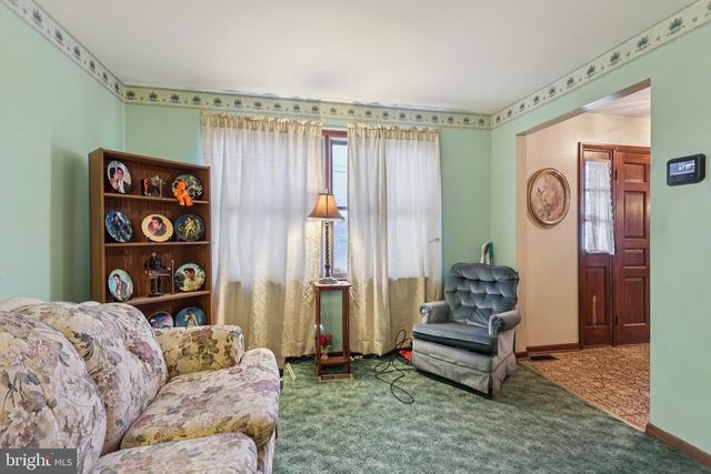 6846 CYNWYD AVE, Pennsauken, NJ 08109