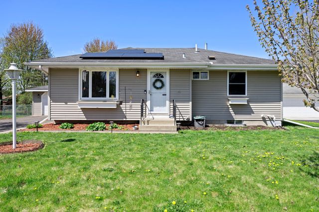 5825 Ensign Avenue N, New Hope, MN 55428