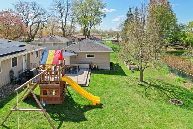 5825 Ensign Avenue N, New Hope, MN 55428