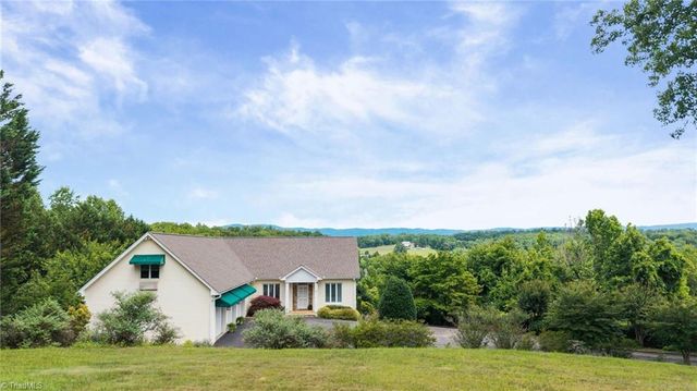 331 Valleyview Drive, Mount Airy, NC 27030