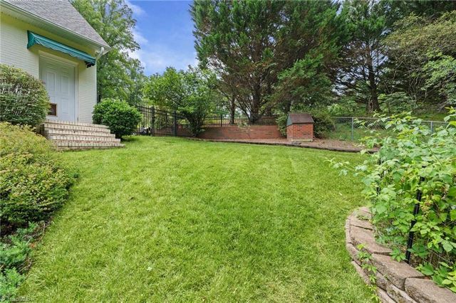 331 Valleyview Drive, Mount Airy, NC 27030