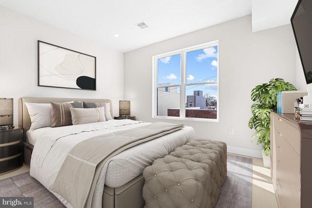 2049 E WILLIAM ST, Philadelphia, PA 19134