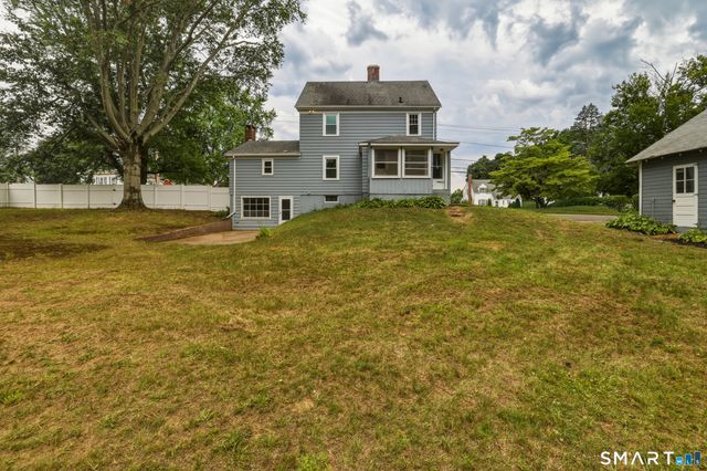 572 Forbes Street, East Hartford, CT 06118