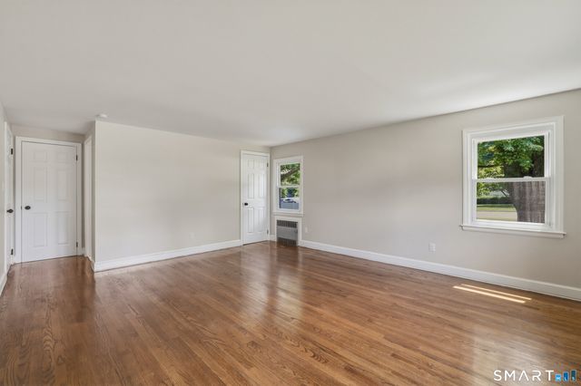 572 Forbes Street, East Hartford, CT 06118