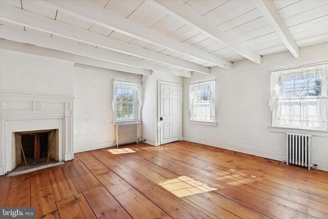 1211 COLLEGEVILLE RD, Collegeville, PA 19426