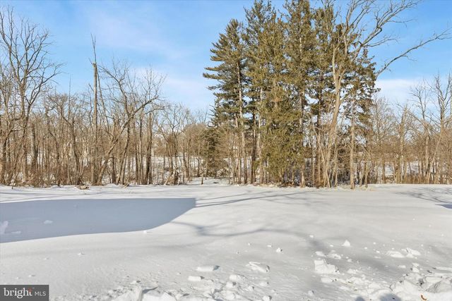 1211 COLLEGEVILLE RD, Collegeville, PA 19426