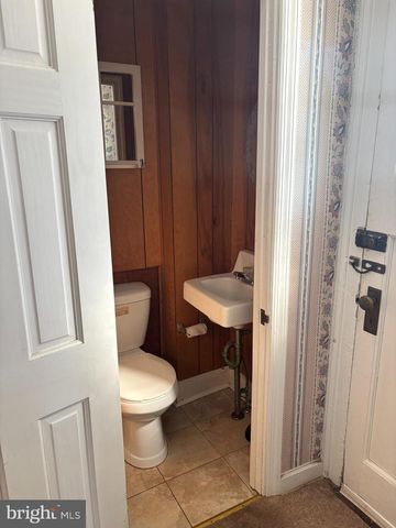 1211 COLLEGEVILLE RD, Collegeville, PA 19426