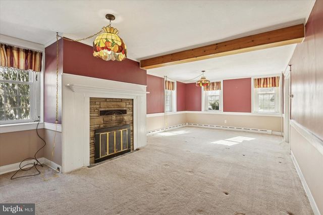 1211 COLLEGEVILLE RD, Collegeville, PA 19426