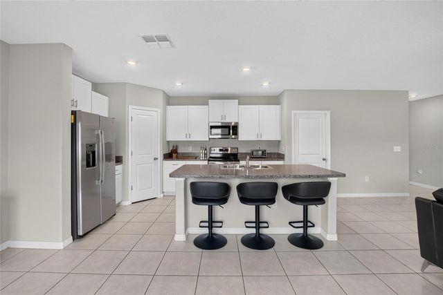 4907 WILD SENNA BOULEVARD, Tampa, FL 33619