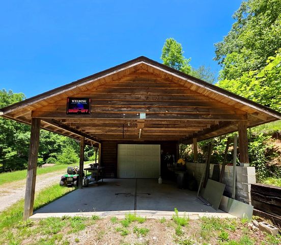 32 Ivey Ridge, Suches, GA 30572