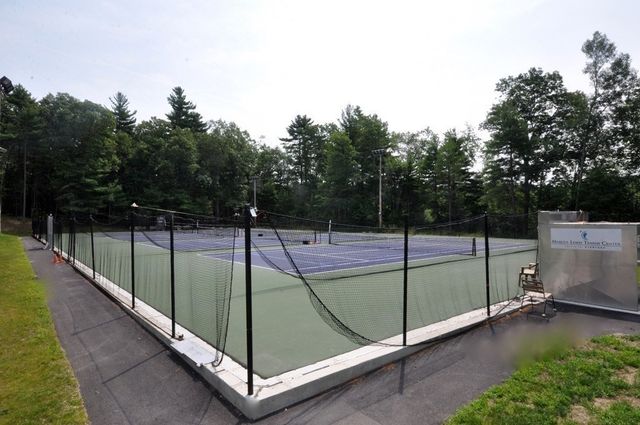604 Old Stone Brook 4, Acton, MA 01718