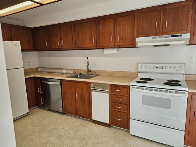 604 Old Stone Brook 4, Acton, MA 01718