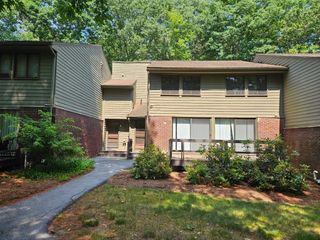 604 Old Stone Brook 4, Acton, MA 01718
