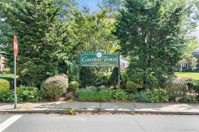 1195 East Broadway L23, Hewlett, NY 11557