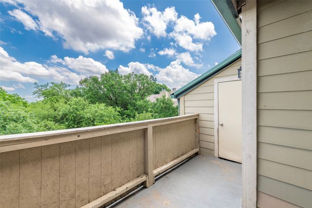 8601 Park Lane 737, Dallas, TX 75231