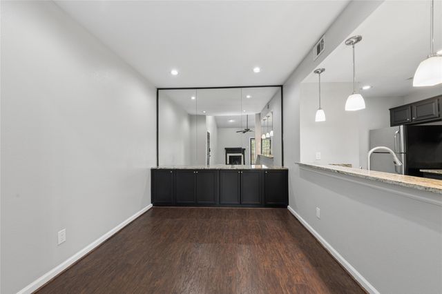 8601 Park Lane 737, Dallas, TX 75231