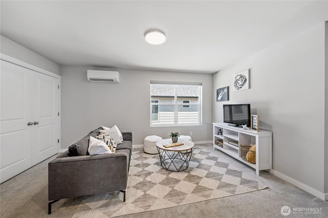 116 N Stillaguamish Avenue, Arlington, WA 98223