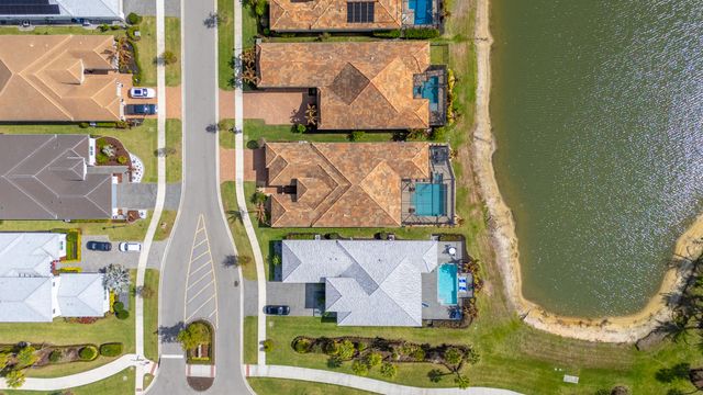 8765 SW Flutto Way, Port St. Lucie, Port St Lucie, FL 34987