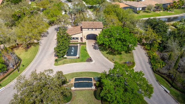 8765 SW Flutto Way, Port St. Lucie, Port St Lucie, FL 34987