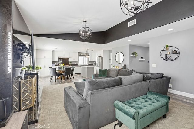 908 Tracie, Brea, CA 92821