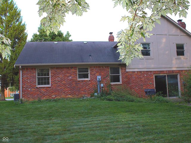 209 Sweet Gum Court, Noblesville, IN 46062